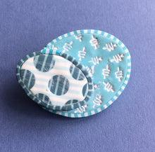 Load image into Gallery viewer, Oval brooch in blues
